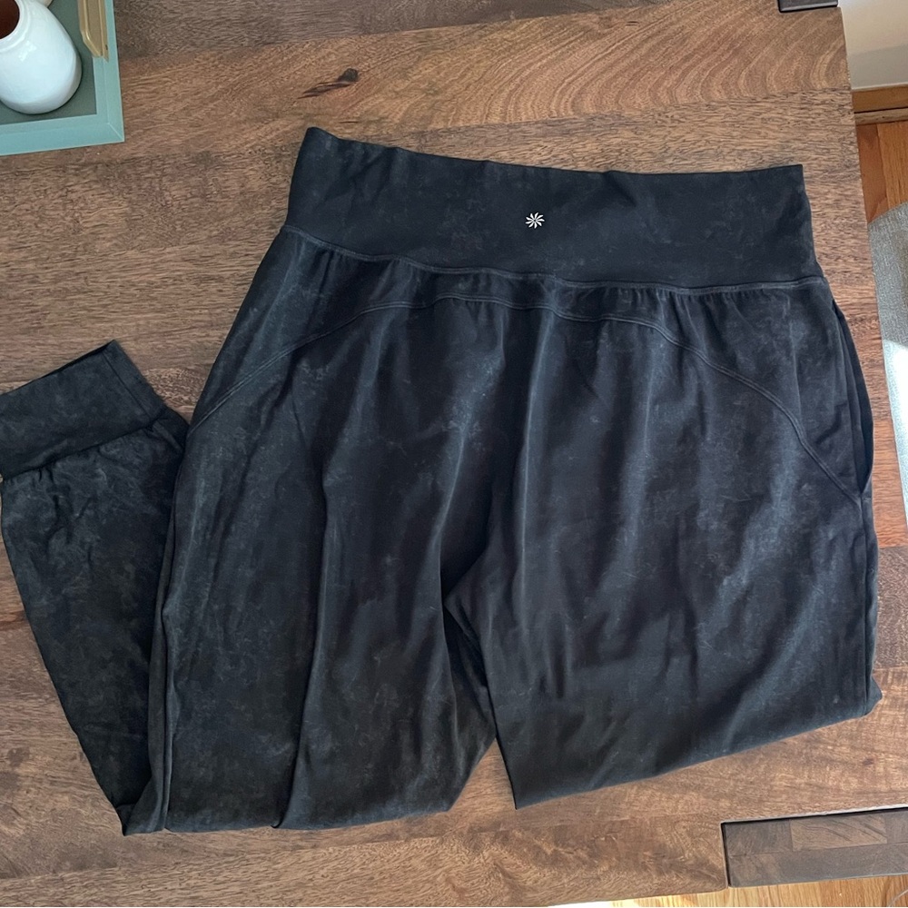 Athleta Salutation High Rise Jogger